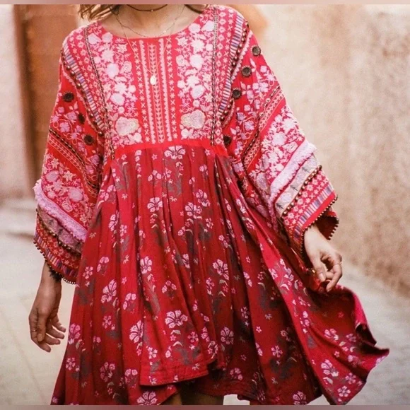 Spell Arabian Jewel Dress, Size M/L, Red - Picture 4 of 13